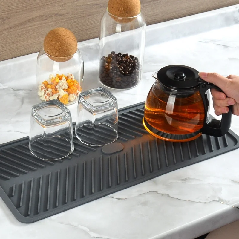 1pc ，Silicone Sink Draining Mat with Locking Clips - Non-Slip Rectangular Dish/Produce Drying Pad, Heat-Resistant (Kitchen)