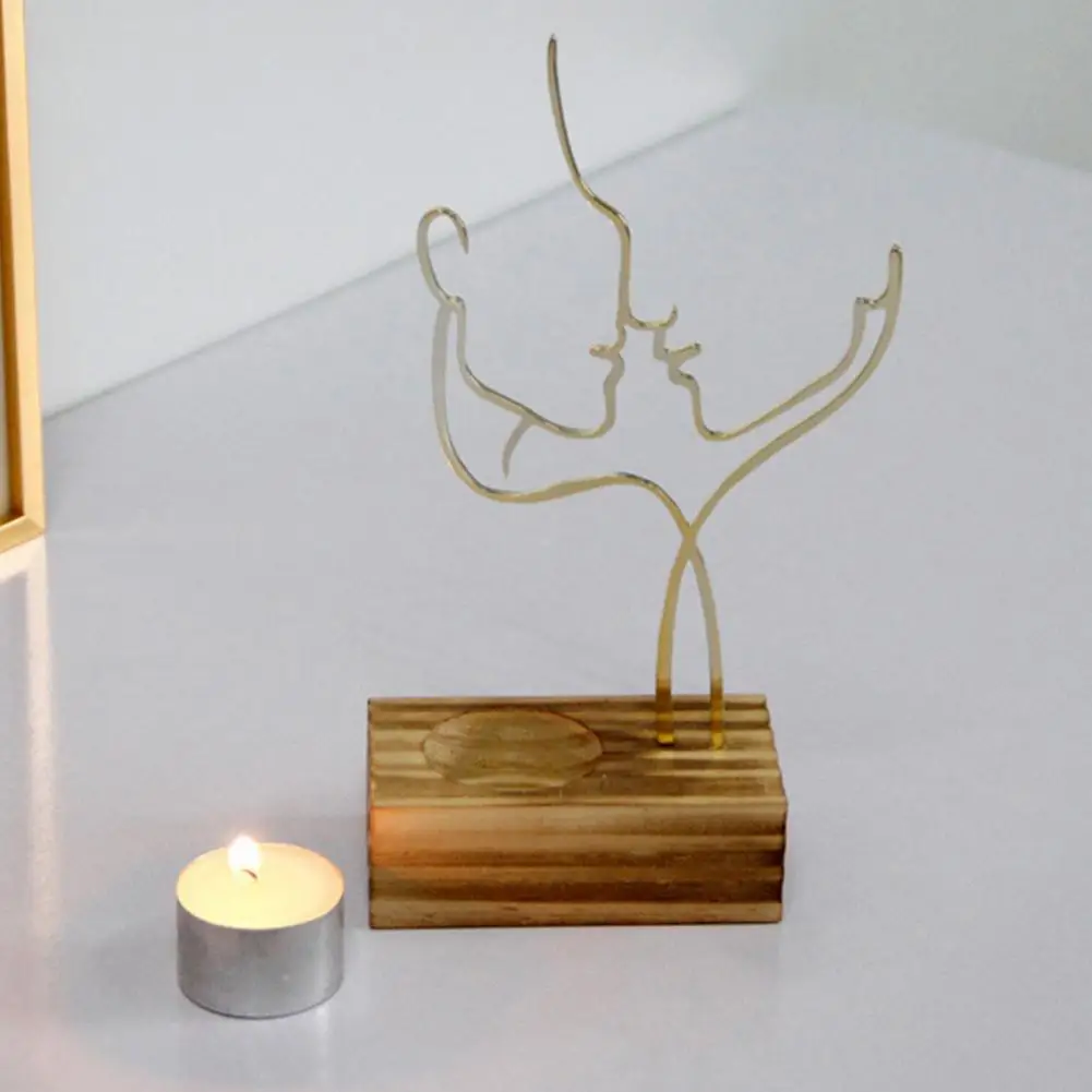 Stable Base  Modern Valentine's Day Candle Holder Line Design Candle Holder Fine Workmanship   for Desktop