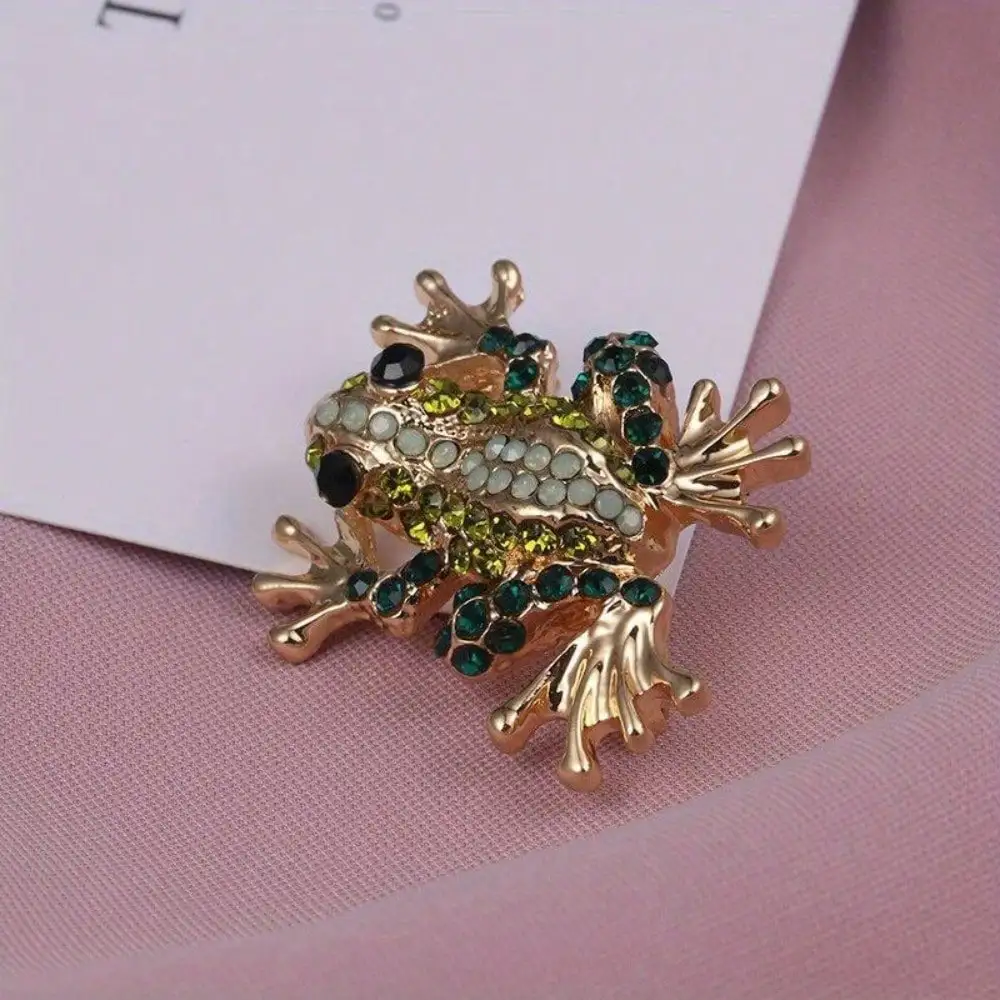 Vintage Gold-Tone Frog Brooch - Multi-Color Rhinestones, Intricate Nature-Inspired Design, for Retro Jewelry, Ideal Gift