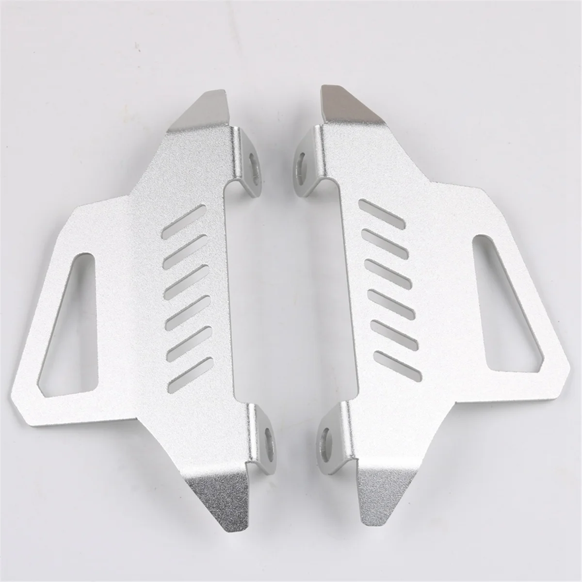 Motorcycle Front Wheel Disc Brake Caliper Cover Protection Guard for 800MT MT800 MT 800 MT CF800 (Silver)