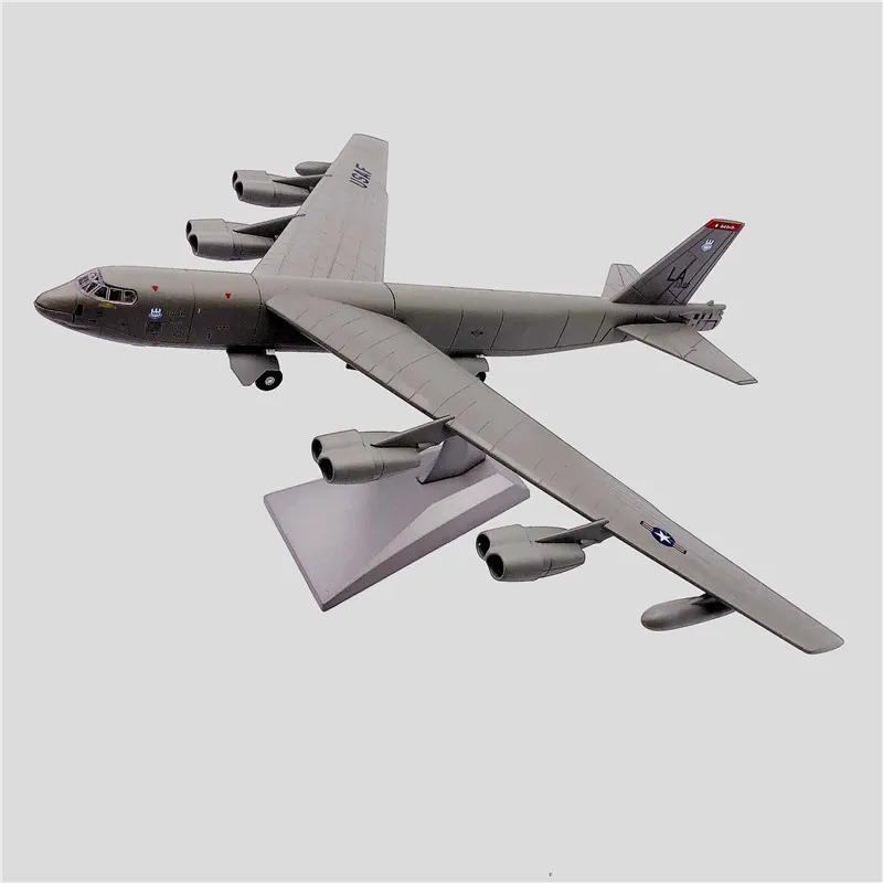 1:200 US B-52H militaire bommenwerpervliegtuigen, 24 cm legering vliegtuigmodel, collectie ornamenten, vakantiecadeau, cool spul, kawaii speelgoed voor kinderen