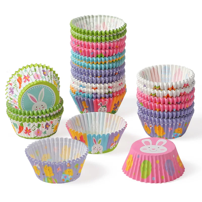 100 Stück Oster-Papier-Cupcakes in Grün, Blau, Lila mit Hasen-, Ei-, Karotten- und Blumenmuster für Frühlingsfeiern, Geburtstagskuchen-Dekoration