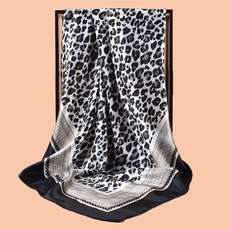 الفاخرة ليوبارد طباعة عقال وشاح المرأة موضة الحرير الساتان رباط شعر حقيبة المعصم باندانا منديل شال يلتف الإناث باندانا