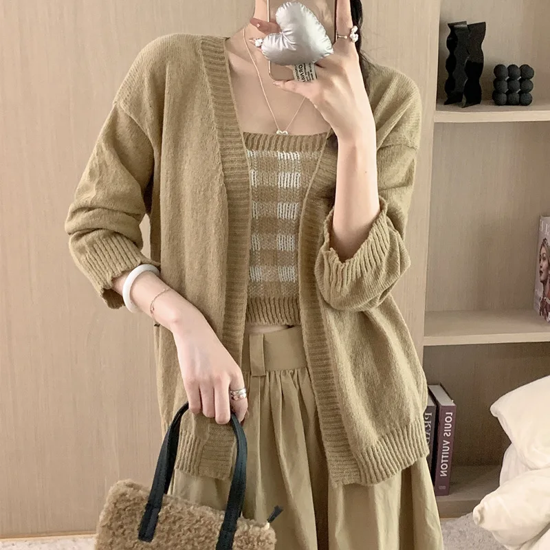 Gentle and Lazy Style Plaid Suspender Sweater Jacket Cardigan Women's Knitted Two-piece Set Korean Version Top