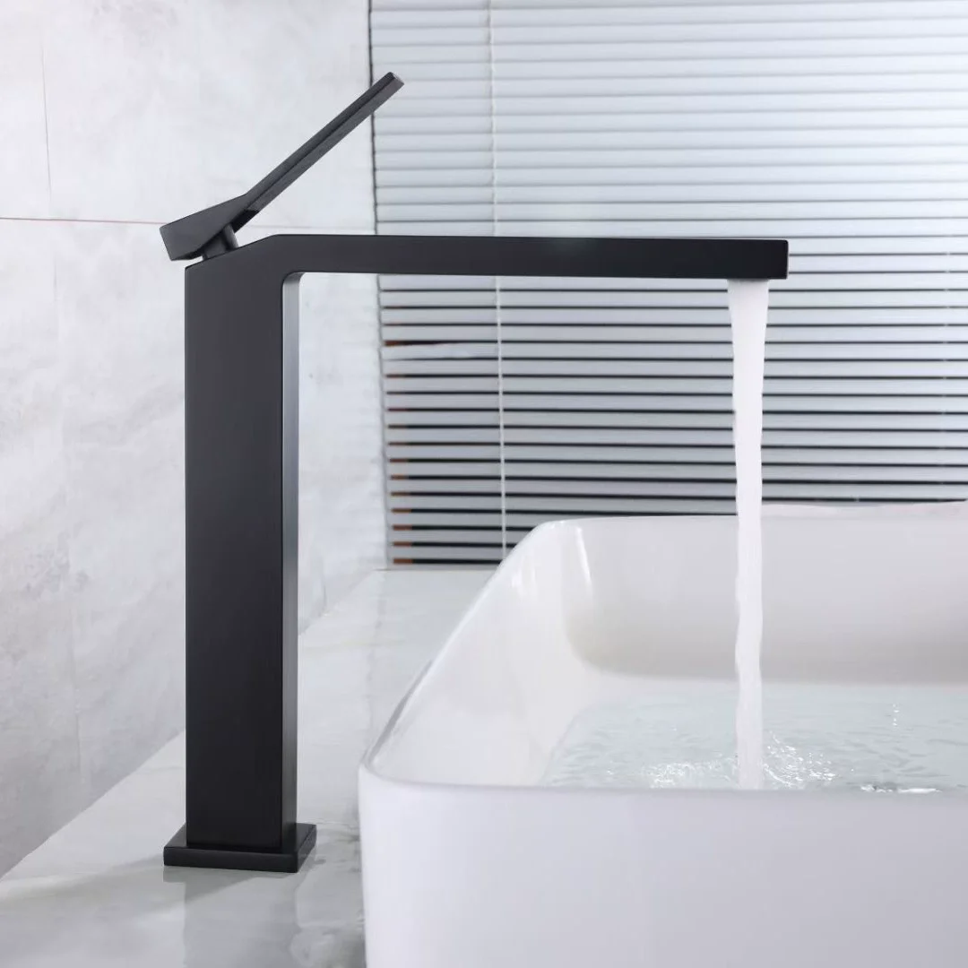 Basin Sink Faucet Brass Brush gold Bathroom Sink Faucet Water Mixer Tap Vanity Hot Cold Water Bathroom Faucets New Brush Gold