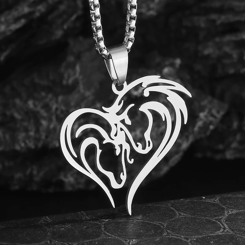 Stainless Steel Heart Shaped Horse Head Animal Pendant Necklace Suitable for Men and Women Lucky Jockey Club Jewelry Gifts