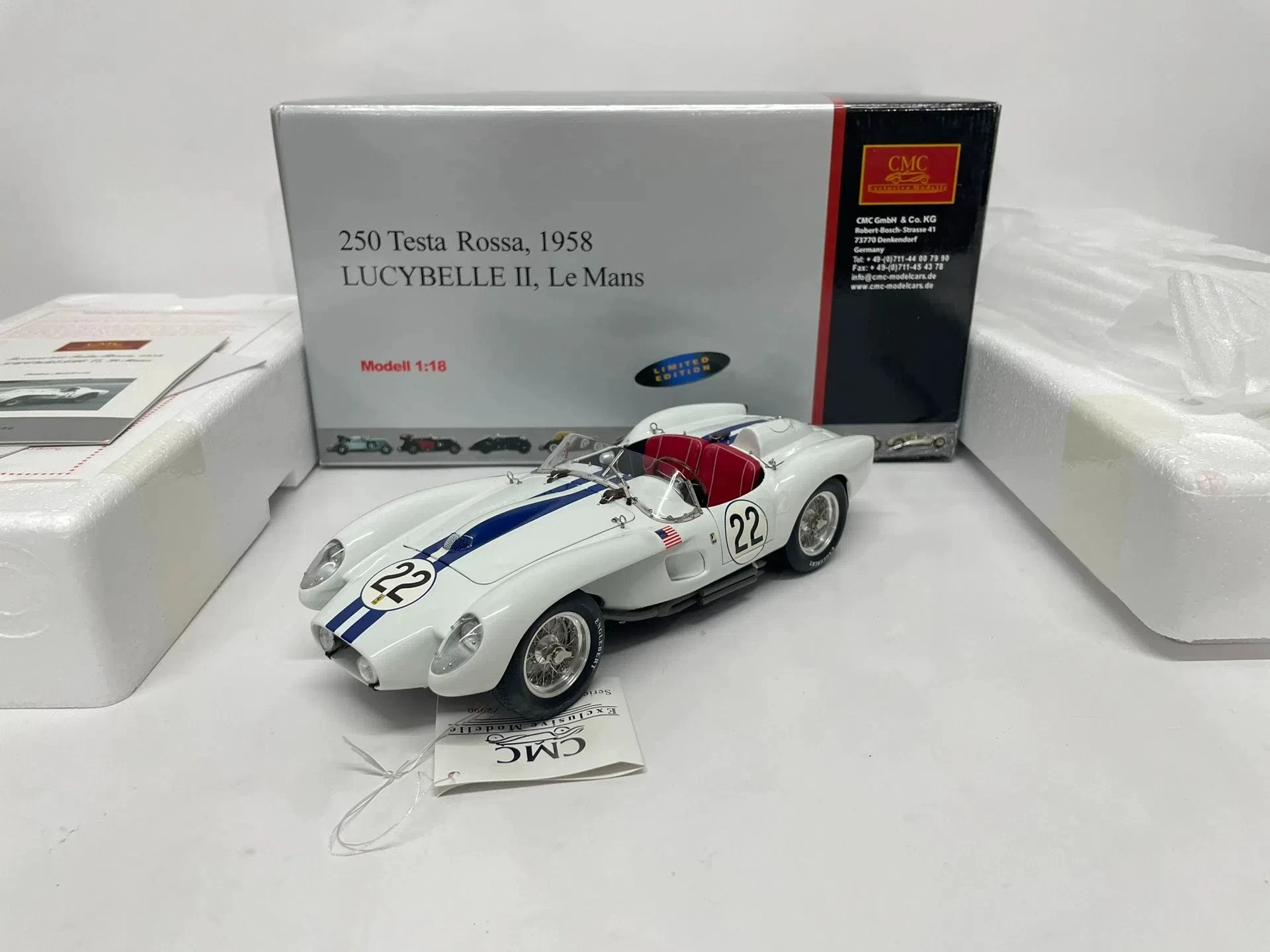 

CMC 1:18 250TR Testa Rossa #22 Simulation Limited Edition All Open Alloy Metal Static Car Model Toy Gift