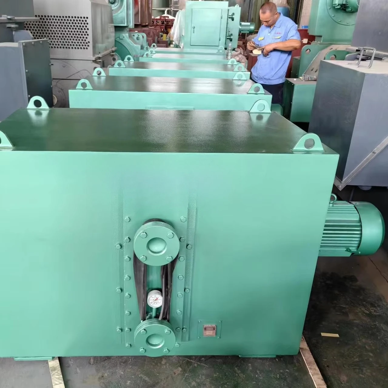 Precision Control 30KW Electric Motor for Rolling Mill Laser Cutting Machines