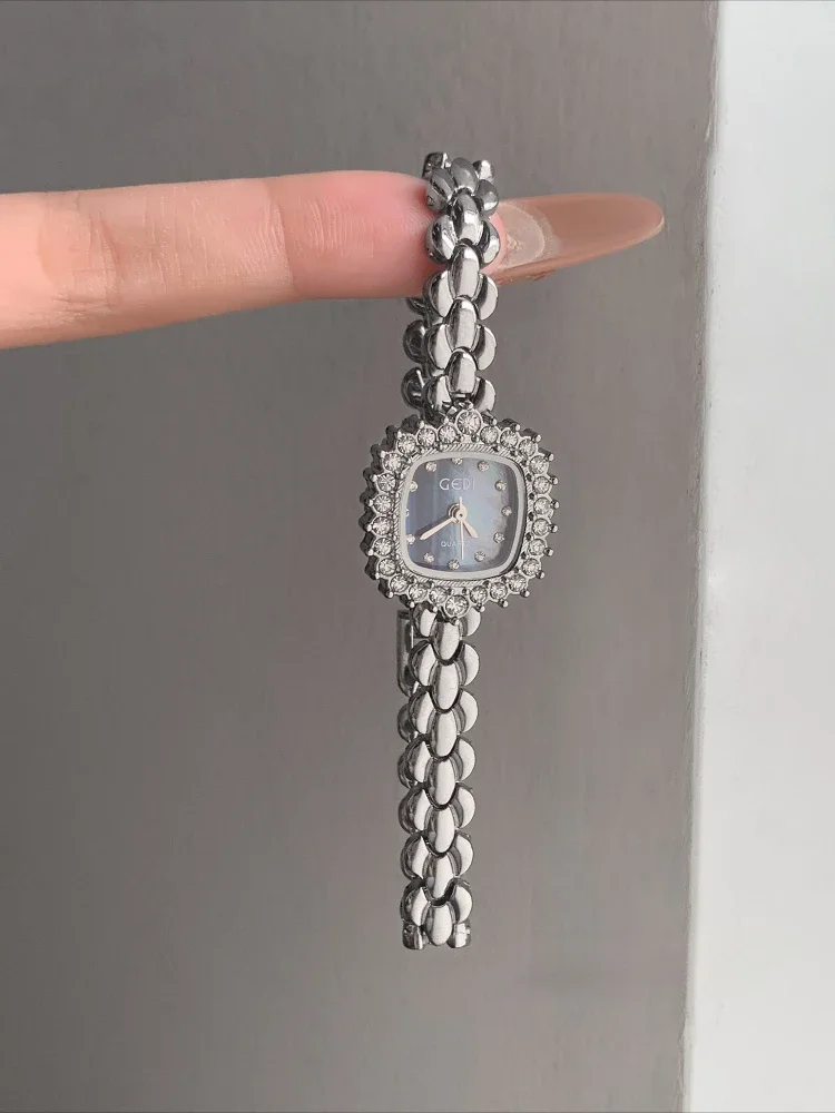 Ladies Wholesale Silver Steel Strap Bracelet Light Luxury Blue Waterproof Bracelet Student Clock Women Watches Luxury Reloj