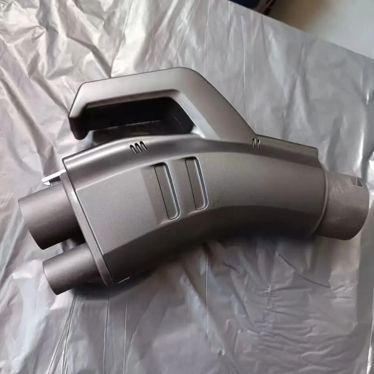 

2025 New 300A EV Electric Car Charger DC Adapter Connector CCS2 to GBT DC Charging Adapter for Electric Vehicles