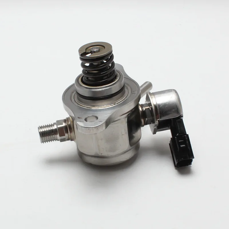 

Suitable for RAV4 High-pressure Fuel Pump 23101-25040 296100-3113 2961003113