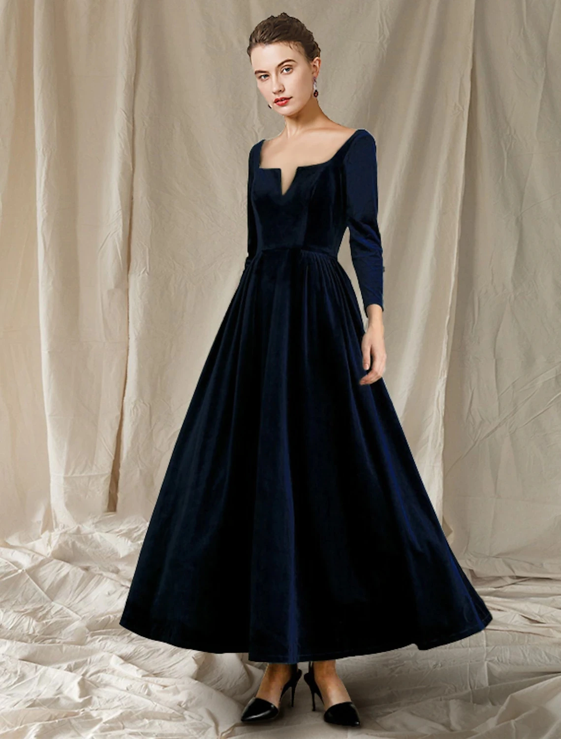 Dark Navy A-line Mother of the Bride Dress 2025 Elegant V Neck Ankle Length Velvet Long Sleeve Wedding Guest Formal Gowns