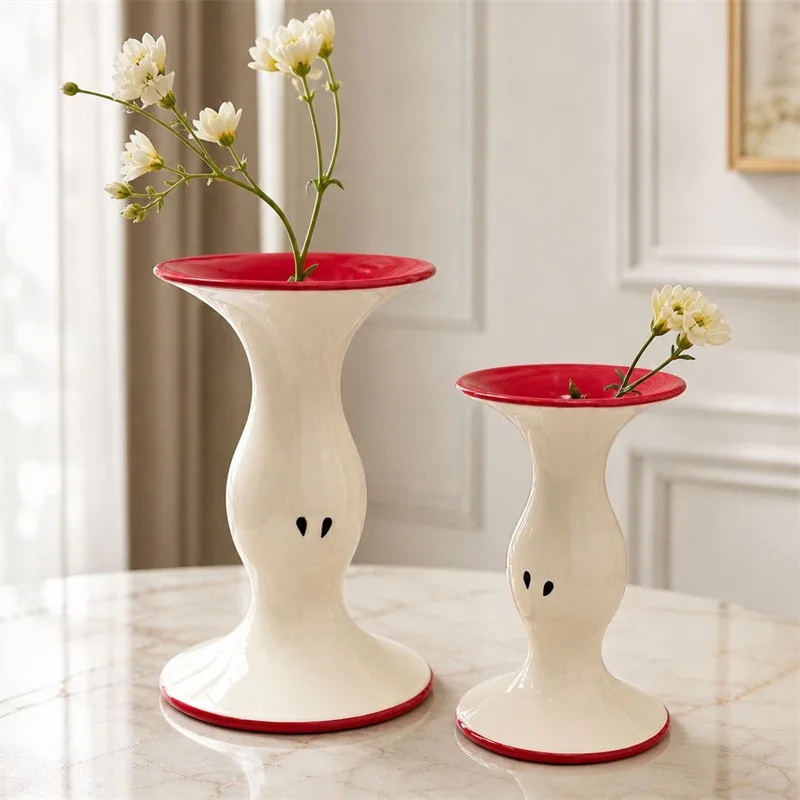 Creative Apple Core Ceramic Vase, Novelty Fruit Shape Flower Vase for Desk, Minimalist Art Decor for Living Room Office