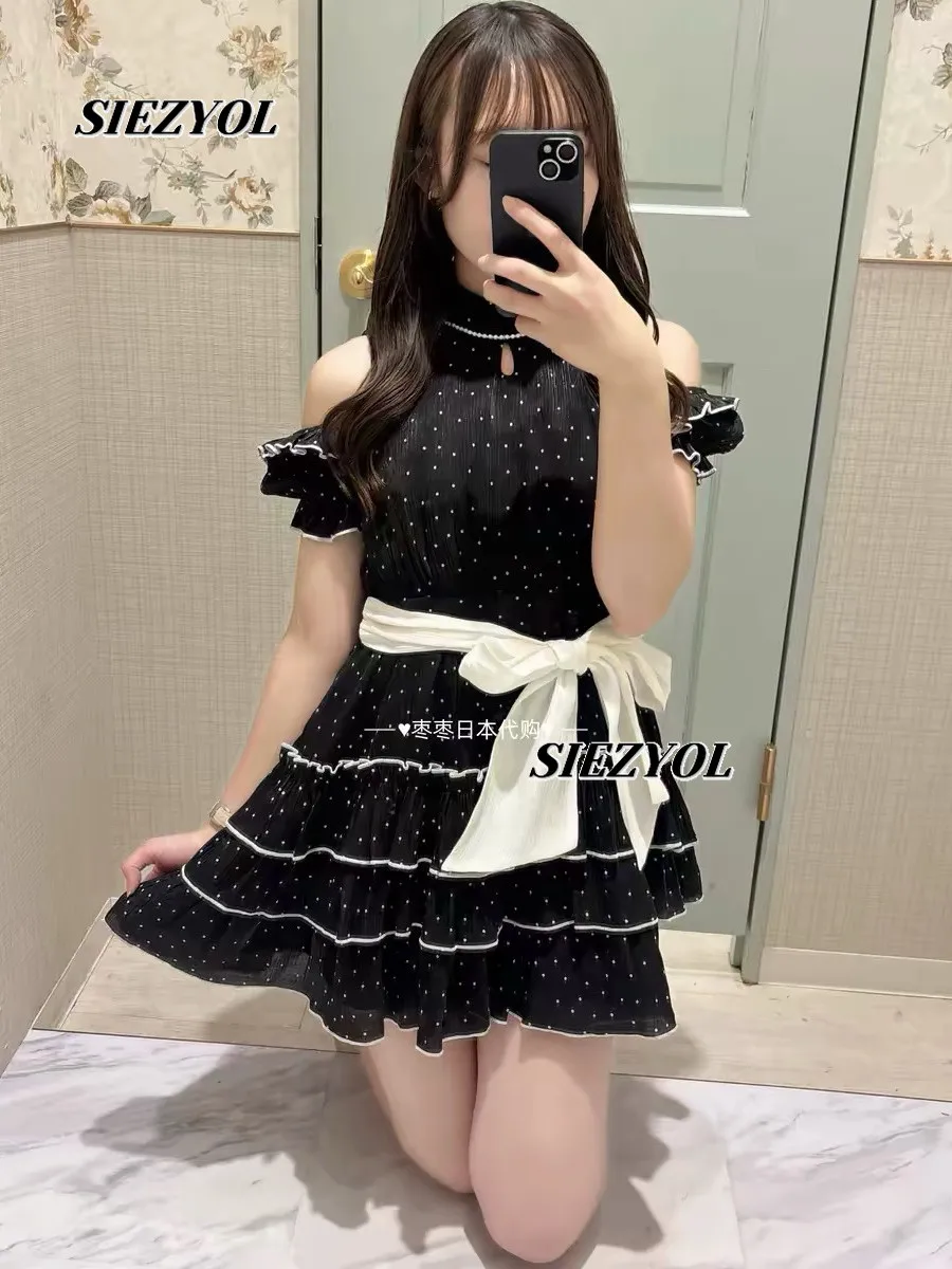 Summer New Lotus Leaf Pendulum Contrasting Color Short-sleeved Dress Sweet and Cute Girl Off-the-shoulder Polka Dot Dress