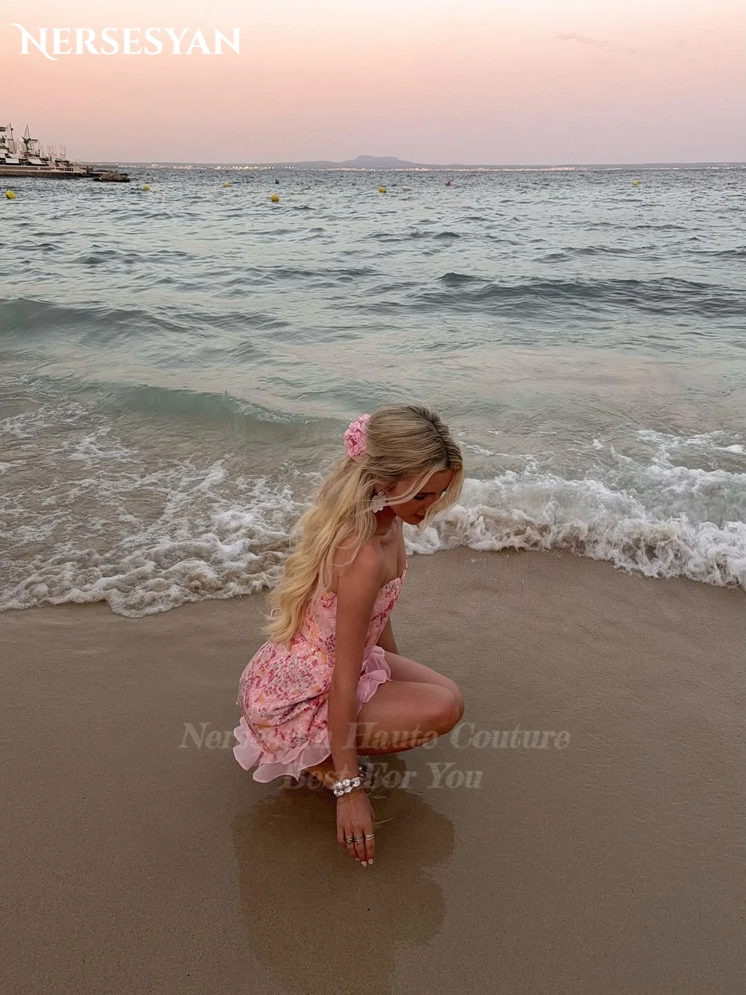 Nersesyan robes de bal à paillettes colorées paillettes épaules dénudées Mini robe de retour volants robes de soirée de Cocktail 2025 personnalisé