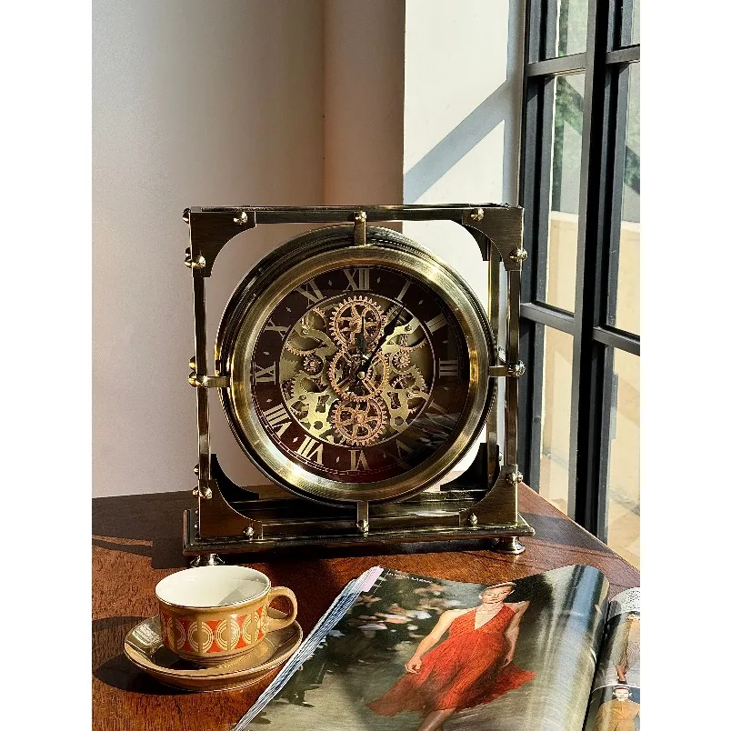 American Vintage Luxury Table Clock Art Creative Rotating Gear Ornament Home Living Room Decorative Desk Clock