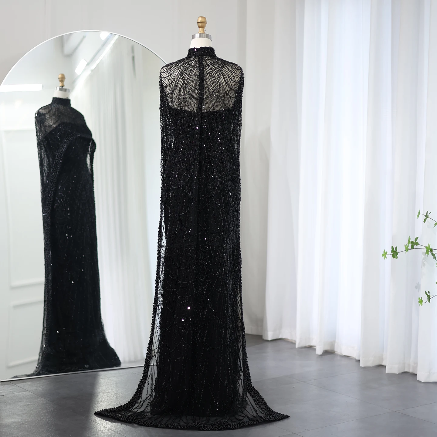 Sharon Said Luxus-Perlen Dubai Champagner Meerjungfrauen-Abendkleider mit Cape-Ärmeln Arabisches Hochzeits- und Abschlussballkleid SS369 Maßanfertigung – Detail 27