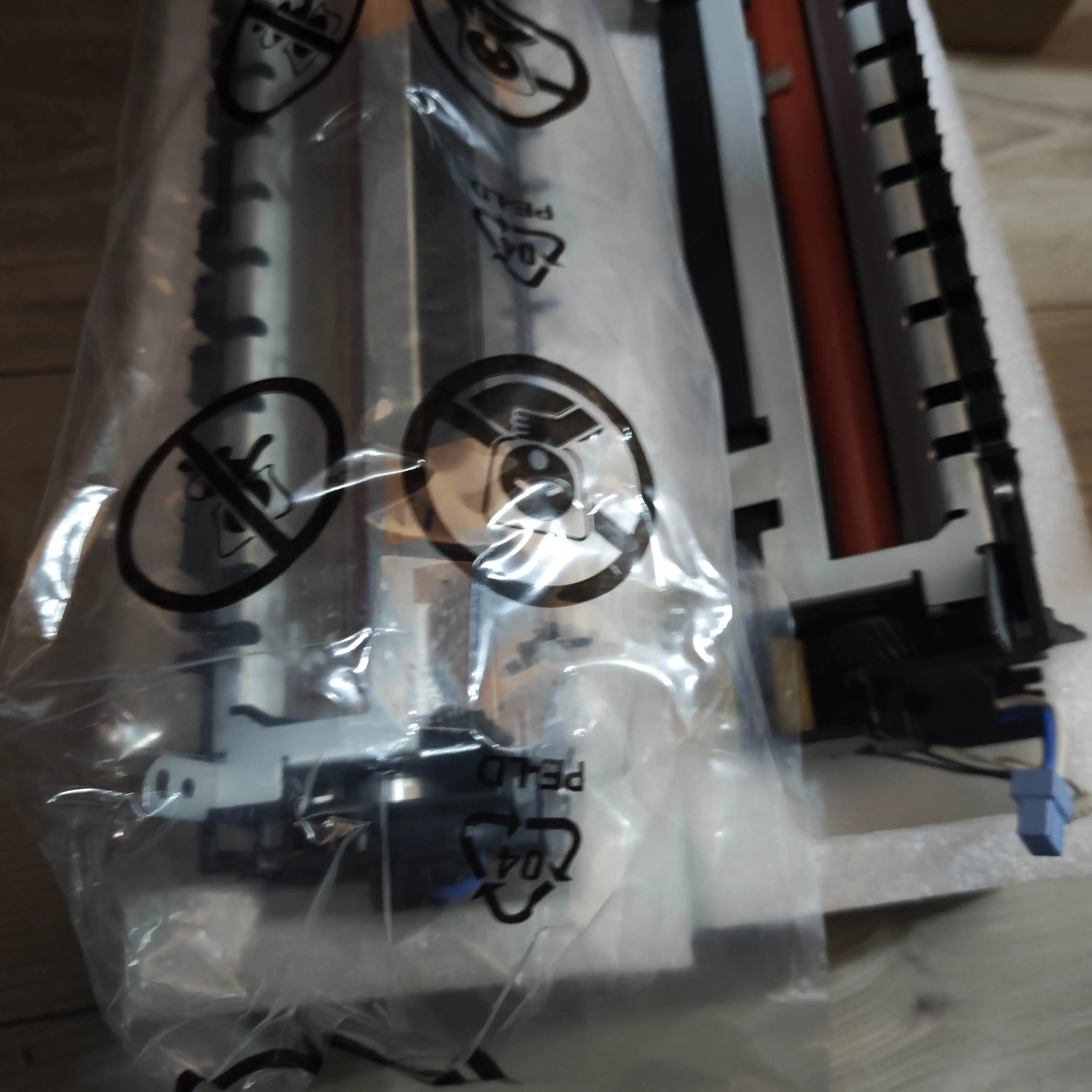 

Fuser Unit ASSY For Xerox Phaser 6510 6510DN Workcenter 6515 6515n MFP Laser Printer