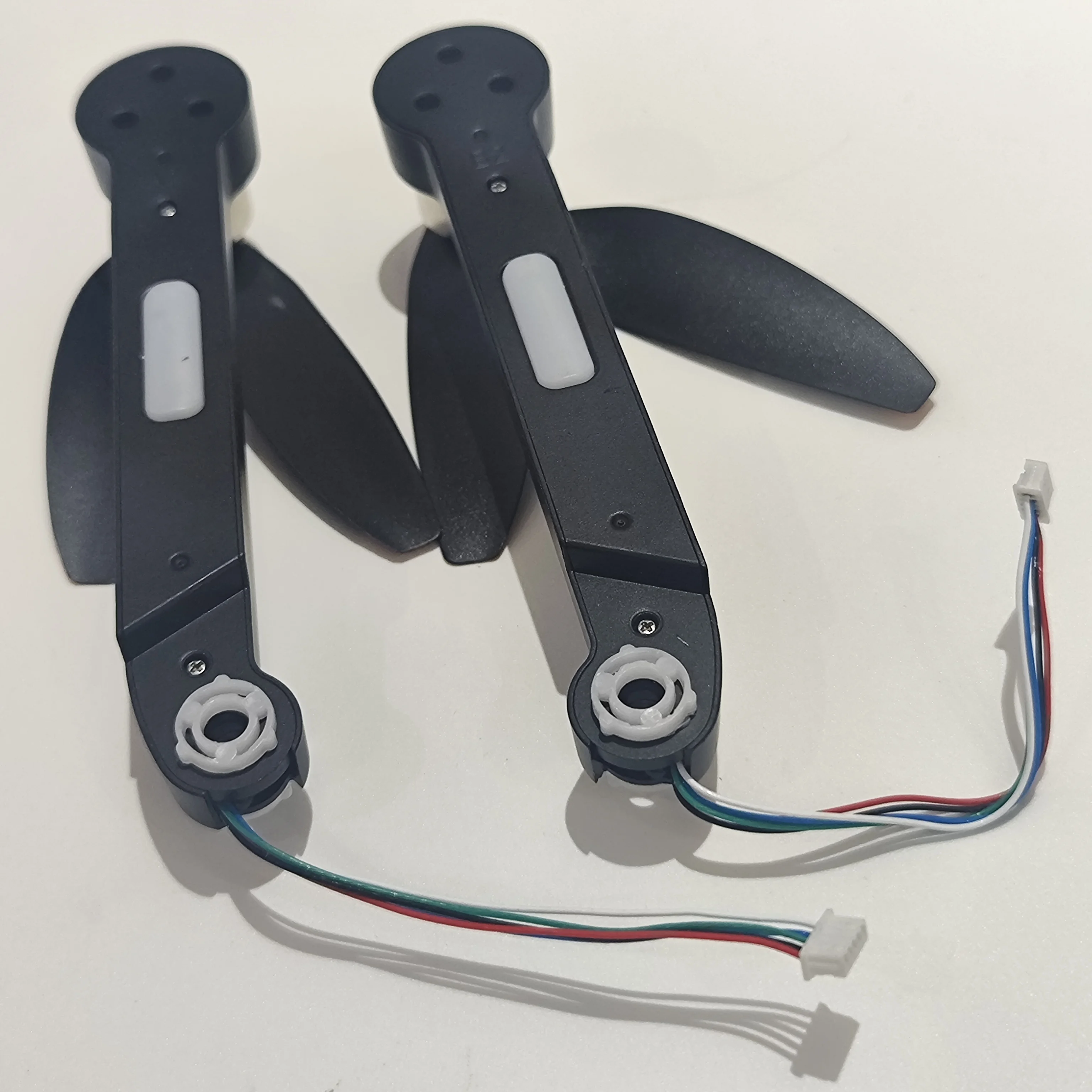 K919 MAX Brushless Motor Foldable Drone K919MAX Four-axis RC Quadcopter Spare Parts Rear Arm A2/B2 With Fan Propeller Blade Wing