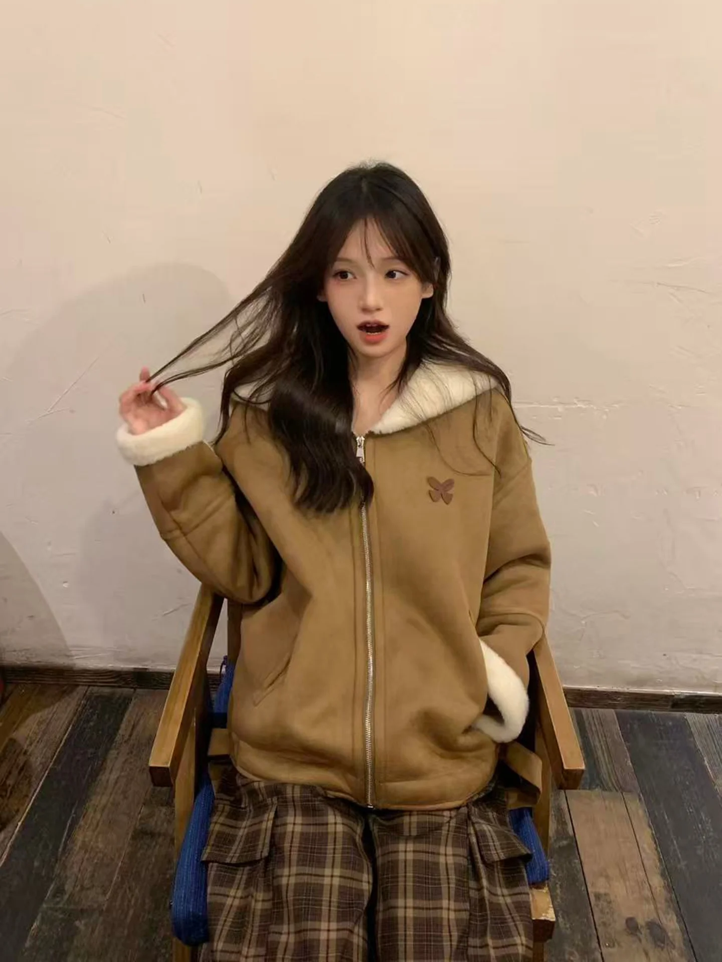 

Lamb Wool Jacket Women Printed Woman Patch Detail Denim Decorative Element Button-Through Front Western Yoke Seaming Adjustable