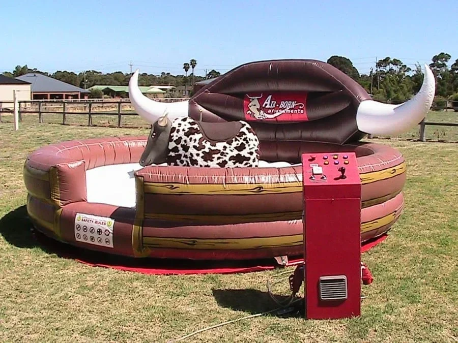 Inflatable Mechanical Bull Riding Machine Commercial Amusement Park Adult Entertainment Game Equipment with Independent Control