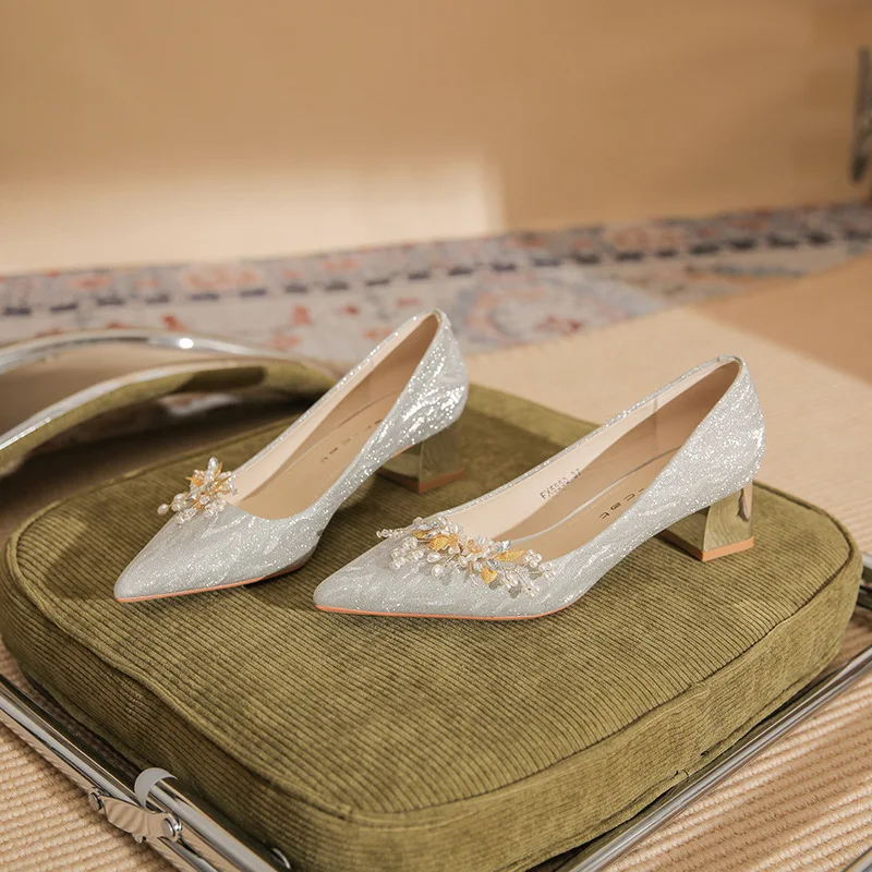 

High heels women's new crystal wedding shoes versatile pointed thick heel detachable buckle decoration single shoe