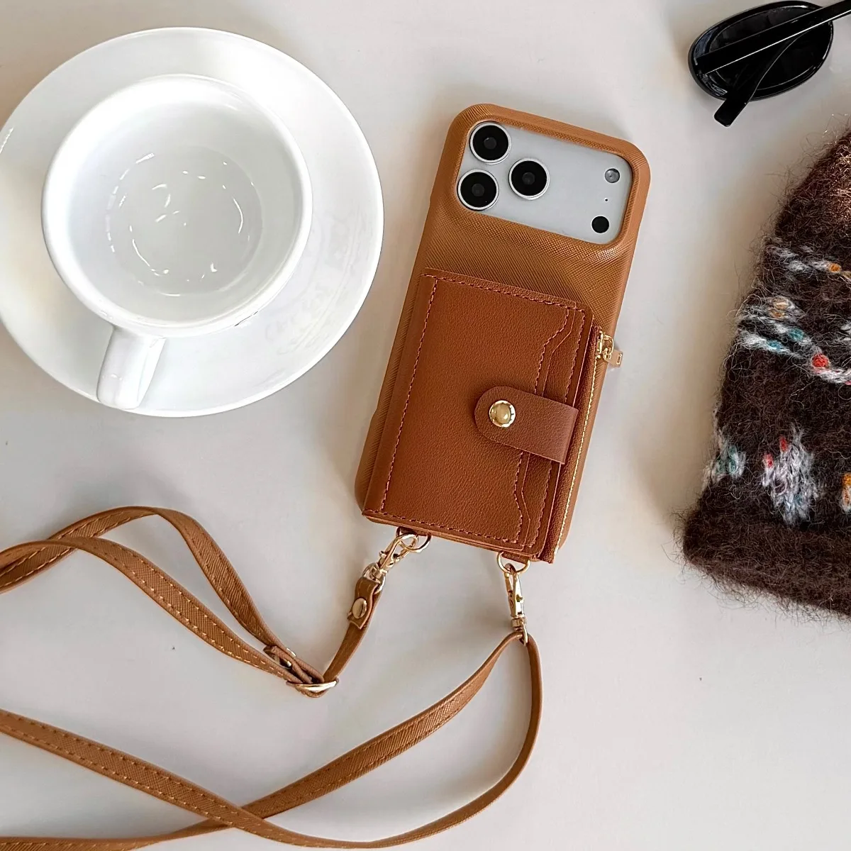 محفظة حزام جراب هاتف آيفون الهواء 17 16 15 برو ماكس 11 12 13 14 زائد فتحات بطاقة Crossbody الحبل بولي Leather الجلود غطاء سيليكون #1