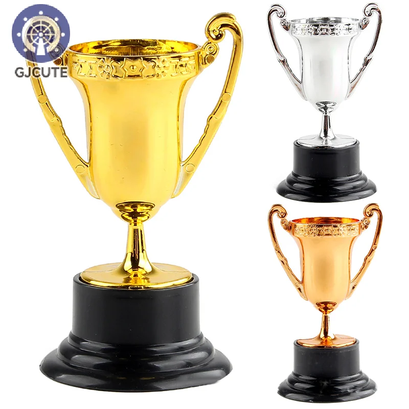 1Pcs Children's Sports Day Trophy School Matches Prop Plastic Winner Trophies Childrens Award Toys DIY Decoration