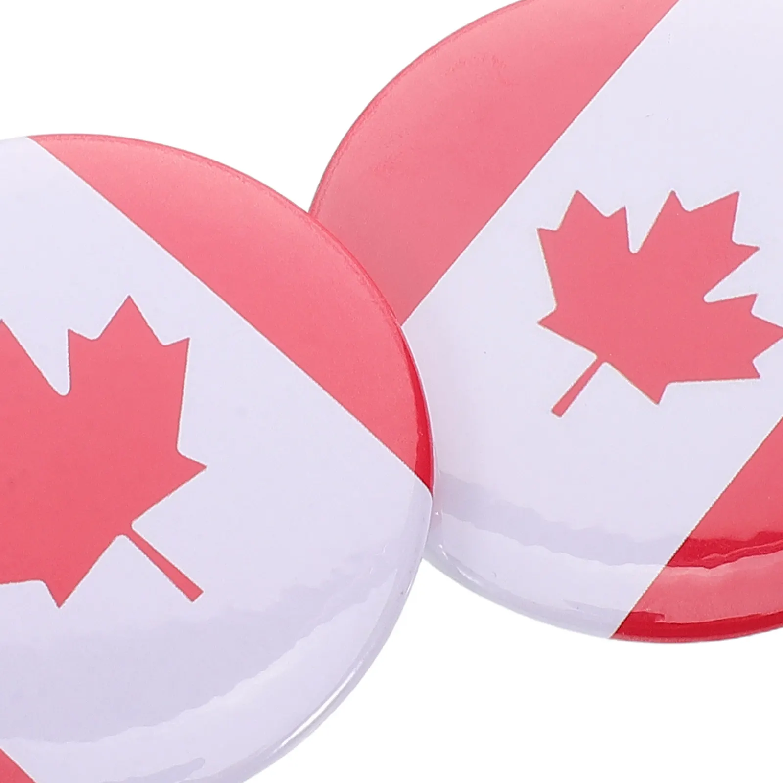 10Pcs Maple Leaf Brooch Classic Canadian Metal Badge Party Accessory Canada Flag Lapel Pin Bulk Enamel Souvenir Pins