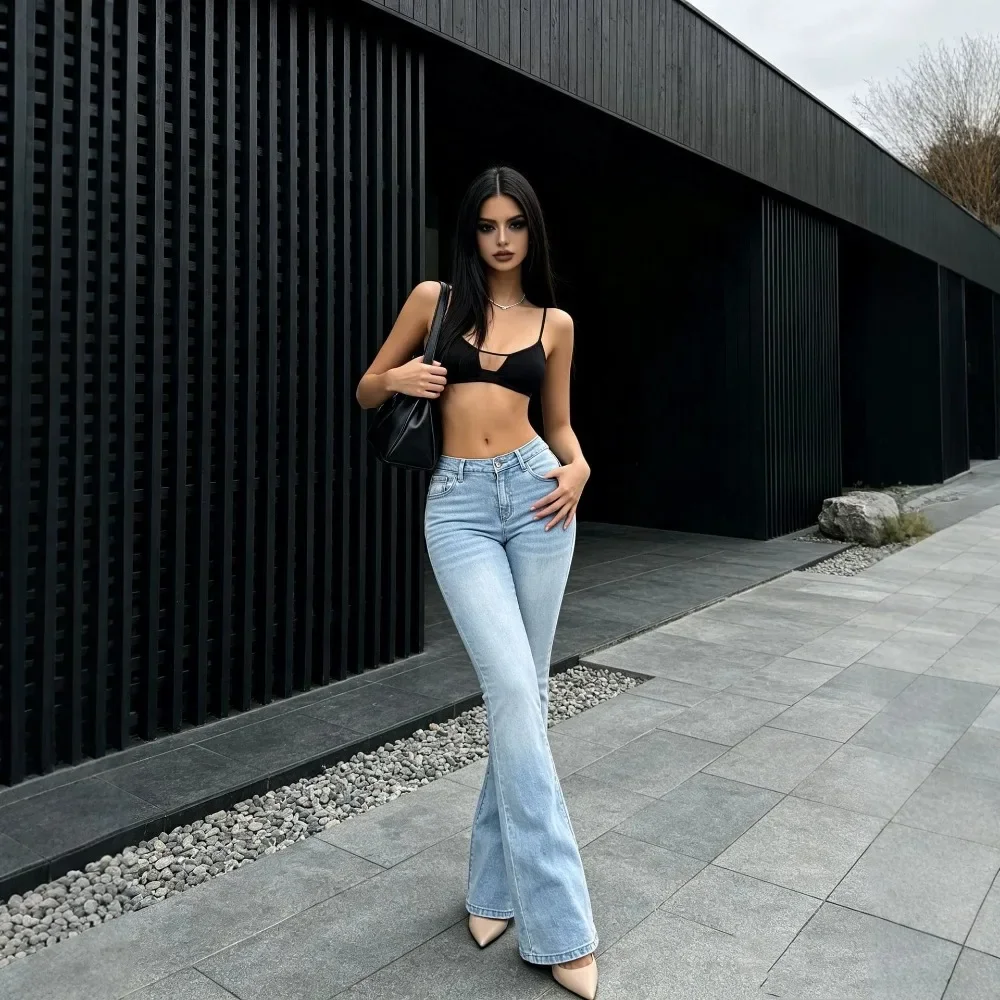 Women Mid-Rise Light Blue Washed Stretch Slim Leg-Lengthening Flare Jeans Casual Daily Streetwear Chic Minimalist New