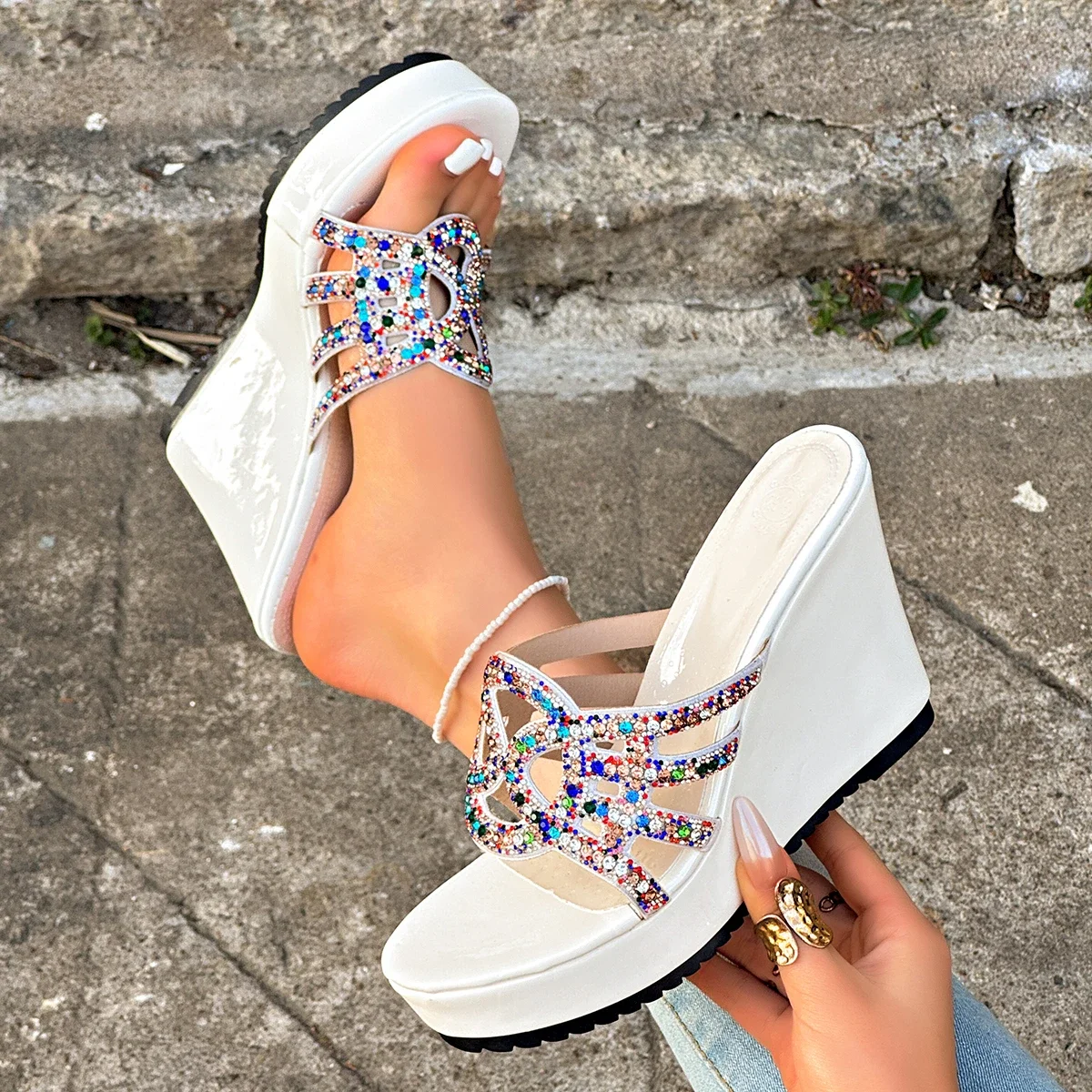 2025 New Women Sandals Summer Sequined Shoes Casual Family Women High Heel Slippers Anti -Slip Beach Hollow Female Sandals