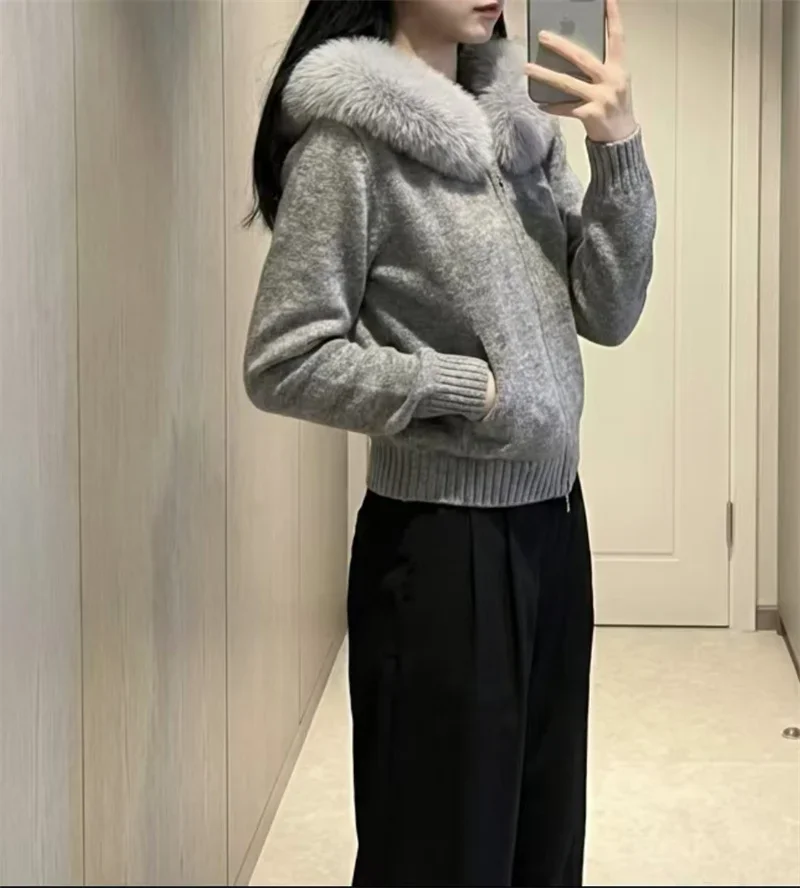 ZOCI Women's Dress 2026 Fall New Style Solid Color Long-Sleeve Faux Fur Collar Simple Zipper Knit Cardigan Jacket Casual