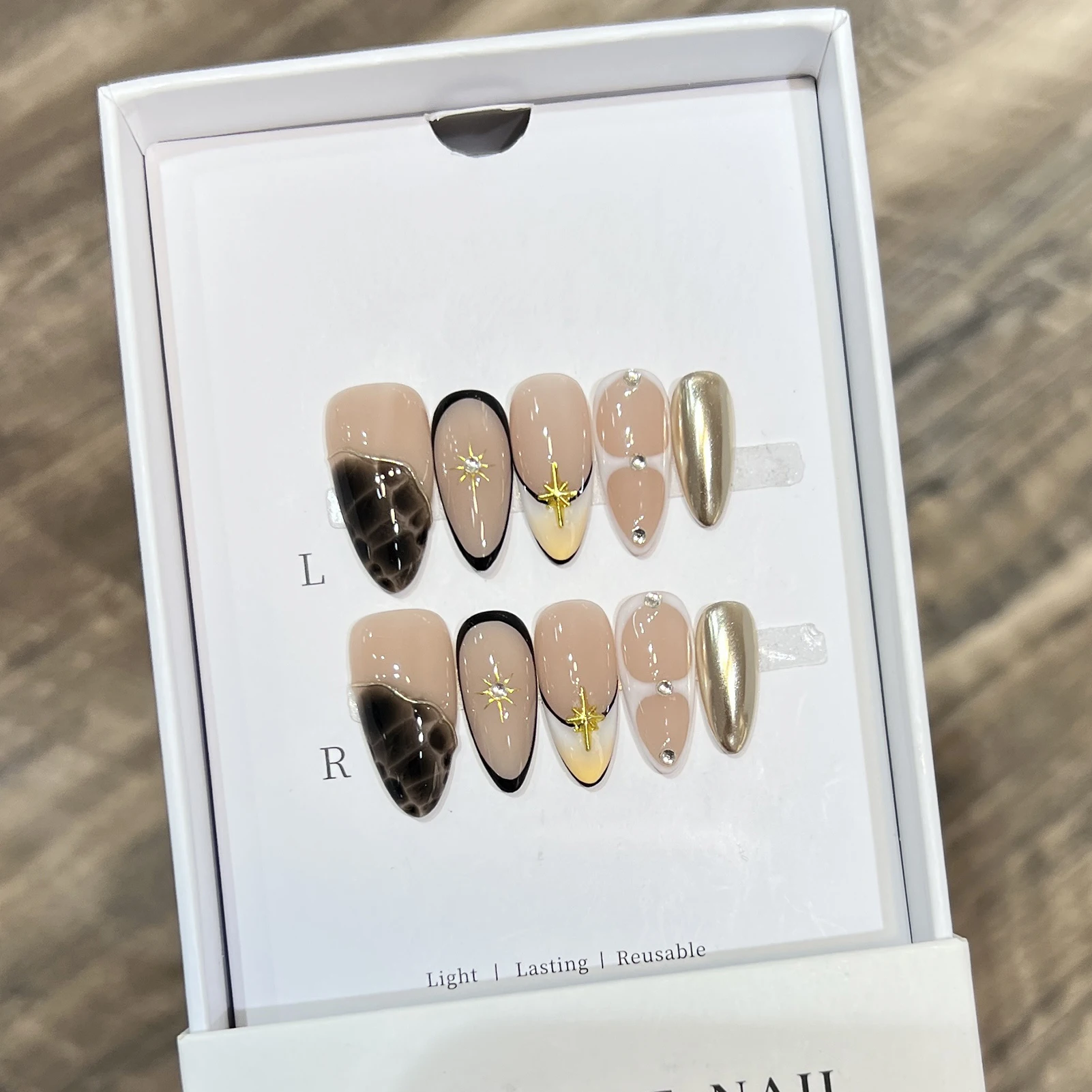 10Pcs Press On Nails Hand Painted French Tips Almond Starlight Design Artistic Fake Nails for Women DIY Wearable Nails