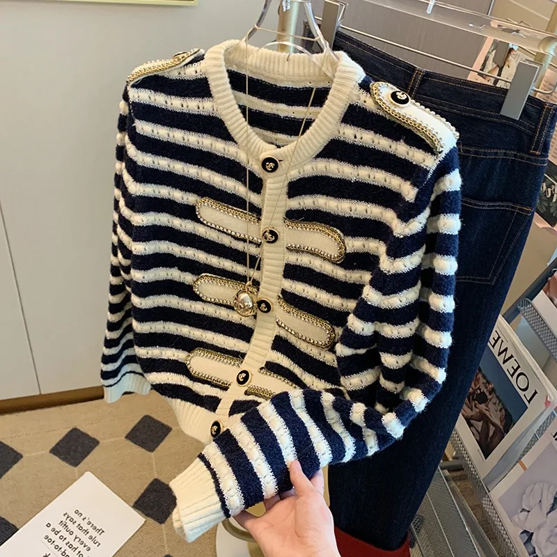 Vintage Stripe sweter dziergany sweter kobiet 2023 jesień nowy luźny O-Neck jednorzędowy przycięte Top damski