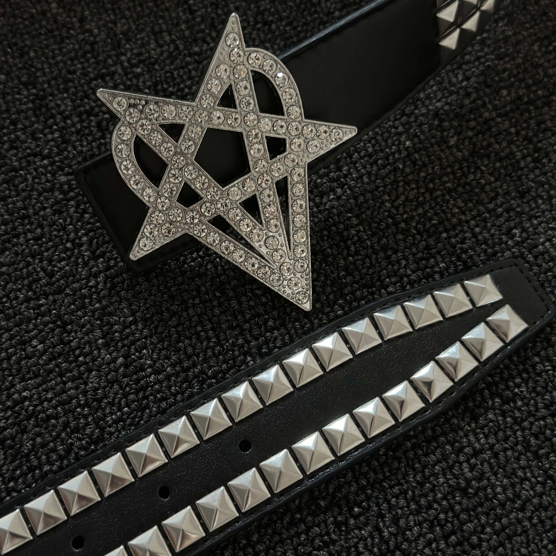 

Ремень со стразами, ремень в стиле панк, ремень Y2K со звездами, блестящий, в стиле рок-панк, с заклепками, в стиле хип-хоп