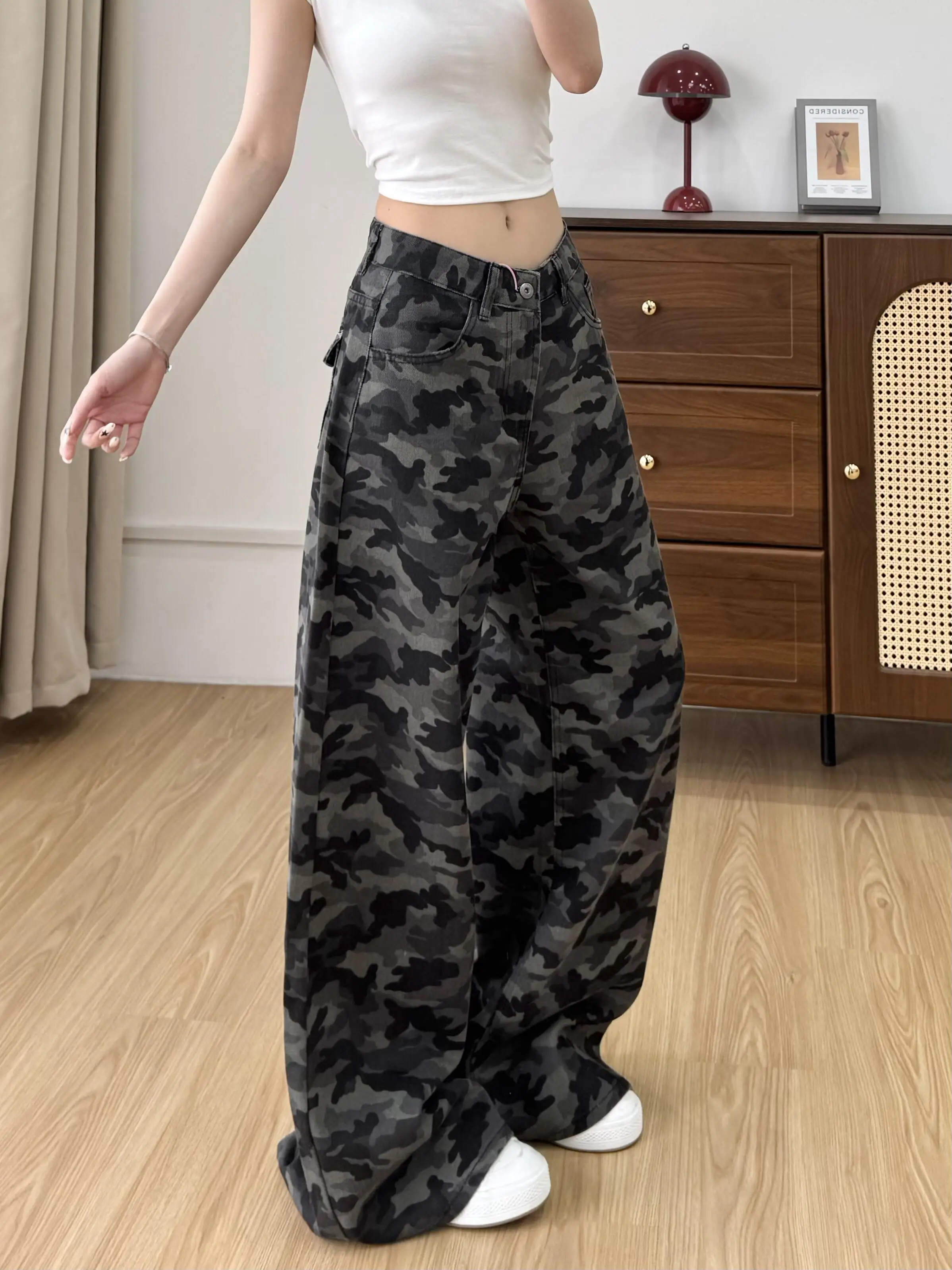 AOSSVIAO Vintage Camo Women Jeans Wide Leg Denim Pants 2026 Autumn High Waist Niche Loose Casual Floor-Length Straight Trousers