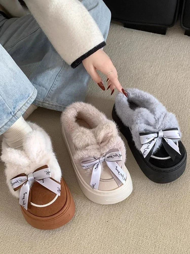 Autumn Sweet Thick Bottom Woolen Cotton Shoes Women Korea Lovely Short Tube Plus Fleece Shoes Female Warm Anti-slip Snow Boots