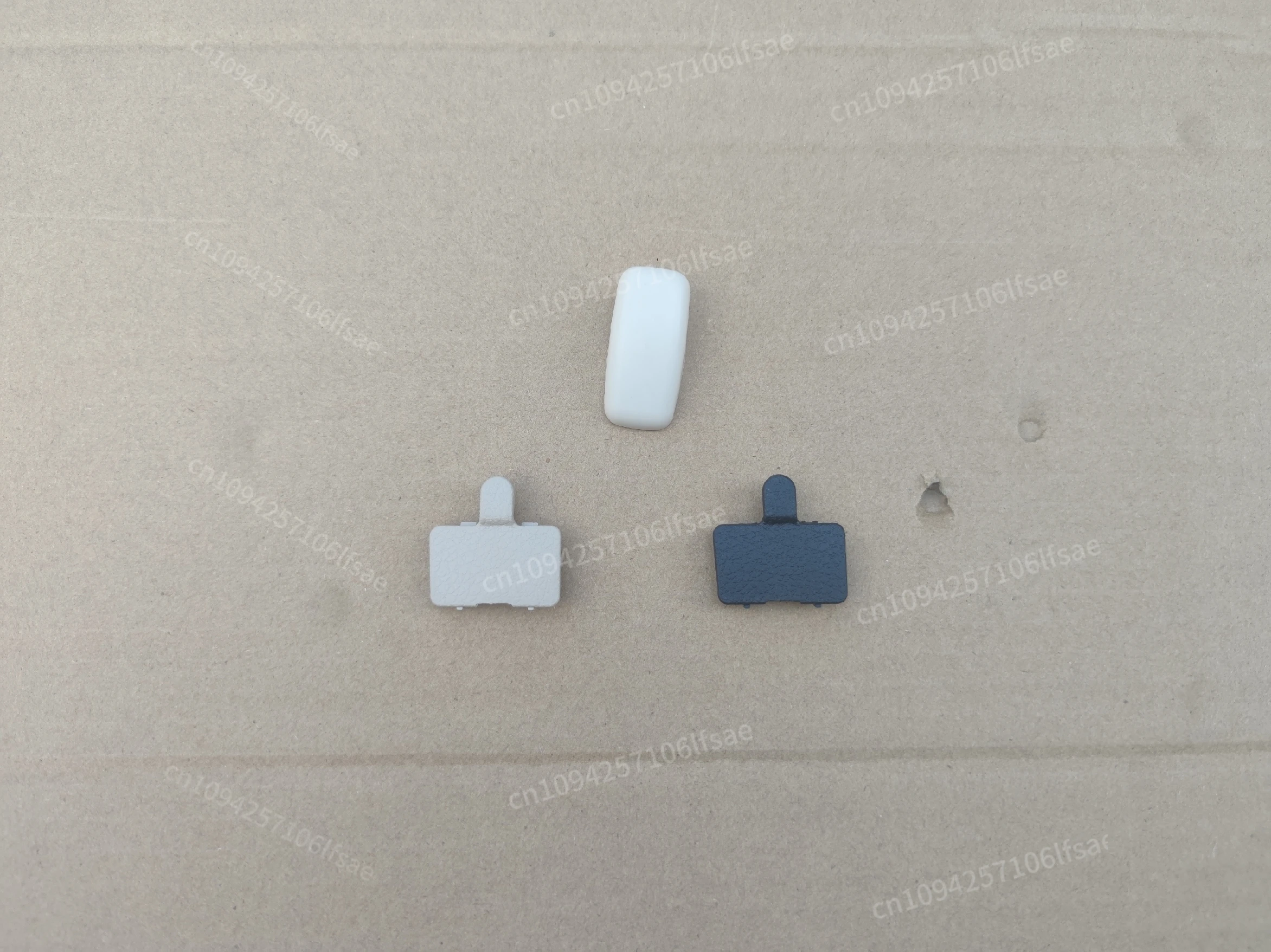 

Fujian Benz New Vito VITO V260 screw cover, trim cover, hook, trim cover, door trim cover