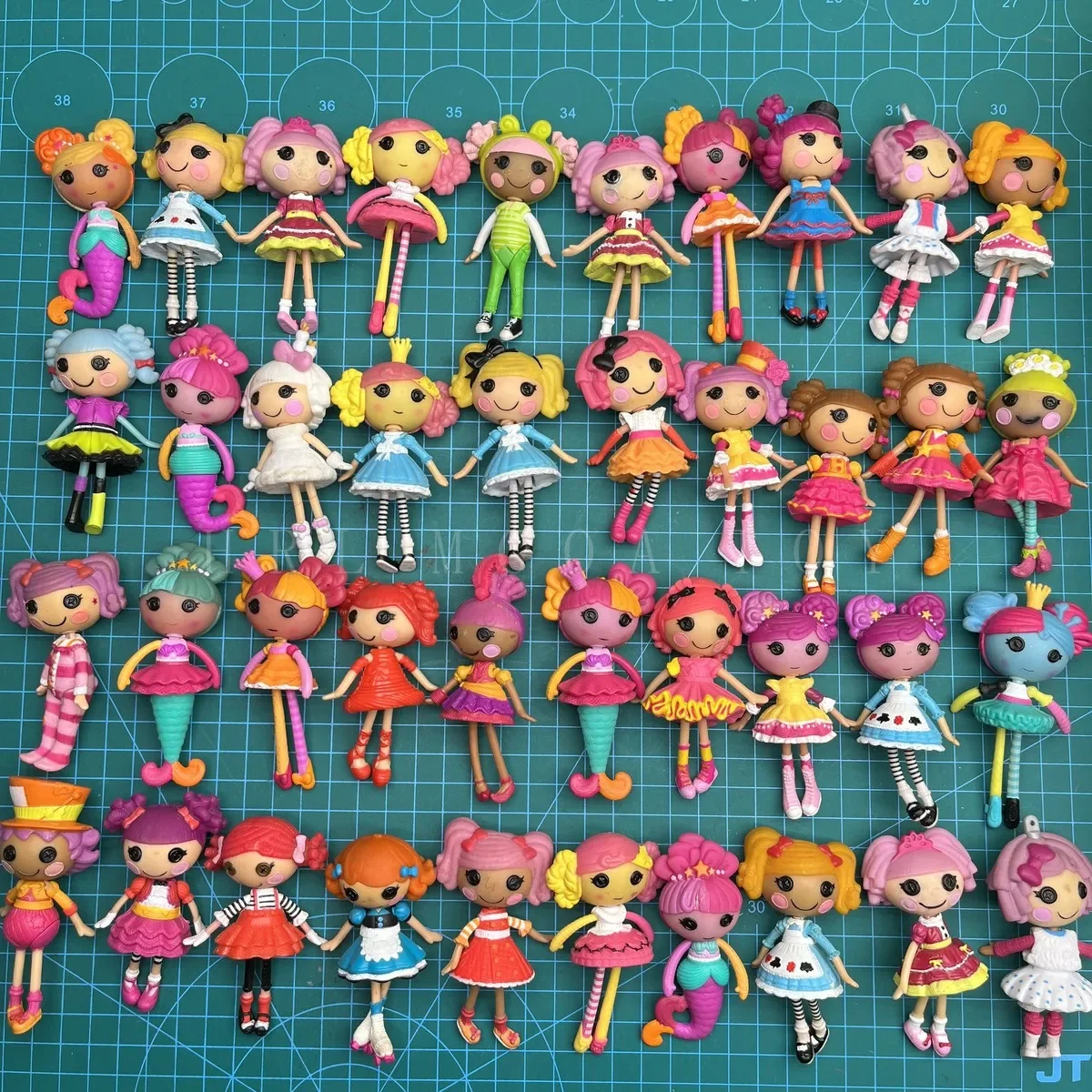 Original 8cm Lalaloopsy Little Sister Multi-style Dolls Lalaloopsy Doll Angel Doll  PVC Holiday Gift Girl Gollection Toy