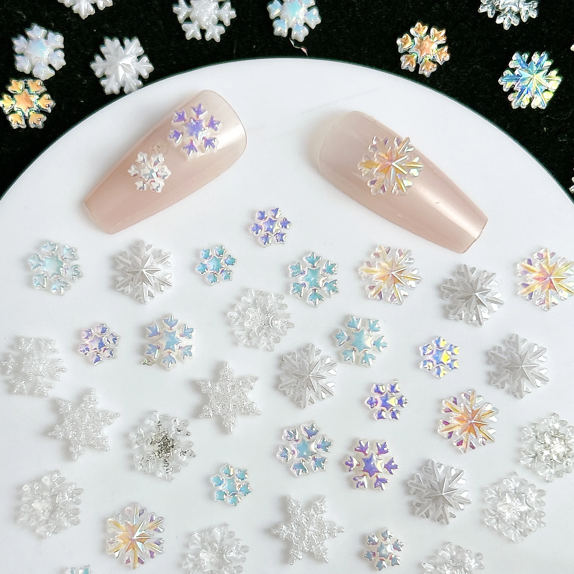 50PCS 3D Simulated Gradient Colored Snowflake Nail Art Decorations Minimalist Sweet Hexagonal Snowflake Resin Nail Charms DIY