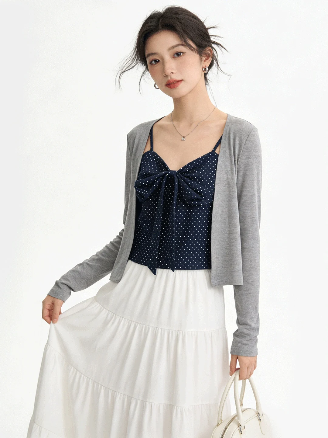 

Весенняя новинка: женский вязаный кардиган свободного кроя в горошек с поясом и модный повседневный топ с коротким рукавом