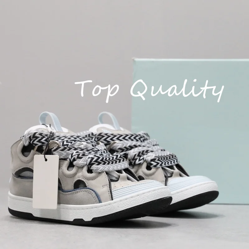 Nuevas zapatillas de deporte informales para hombre y mujer, zapatos deportivos con diseño de lengua gruesa, diseño de cordones coloridos, zapatos para correr con cordones y punta redonda