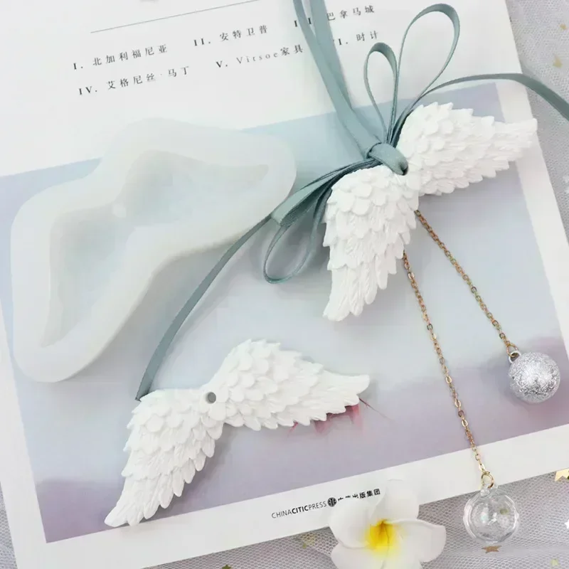 Angel Wing Silicone Mold DIY Craft Cake Mold Baking Tools Feather Fashion Pendant Aromatherapy Gypsum Resin Mold Home Decor