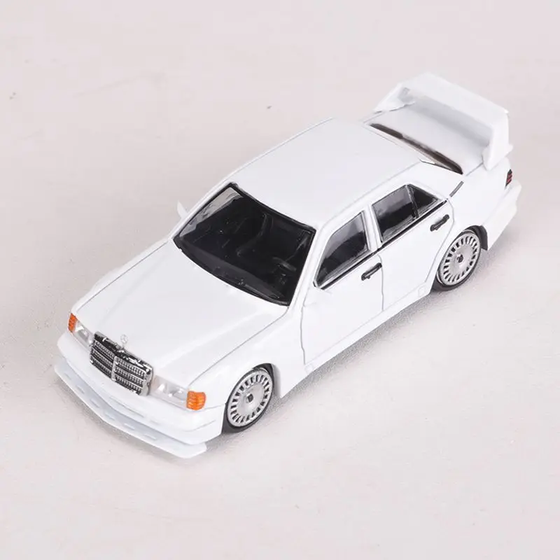 Seeker 1:64 Mercedes 190E W201 2.5-16 Evo NFS Black and White Alloy Car Model