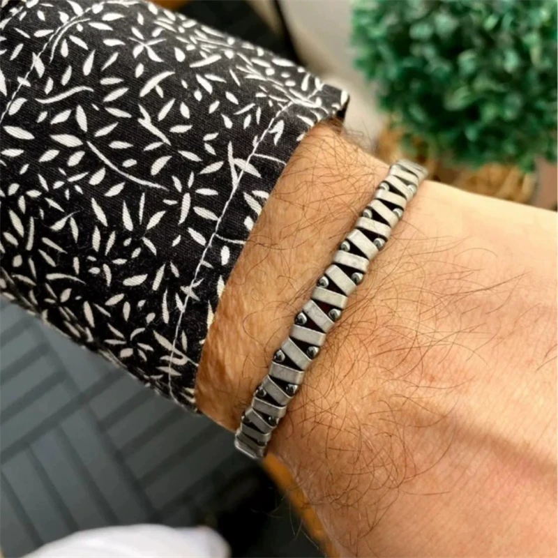 Black Hematite Bracelet Black Gallstone Handmade Braided Rope Natural Stone Bead Geometric Elastic Bracelet Health Jewelry
