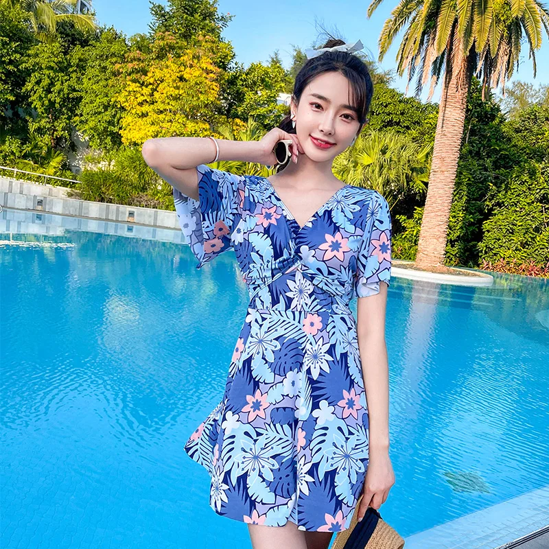 Large Size  Swimsuit Women's Conservative Fashion Print Skirt Style Hot Spring Bathing Suit Gathered Chest Thermal