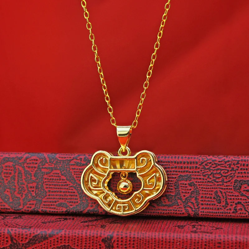 

Brass Plated Hollow Peace Lock Pendant Necklace Palace Style Brass Plated Necklace Street Vendor Source Jewelry Wholesale