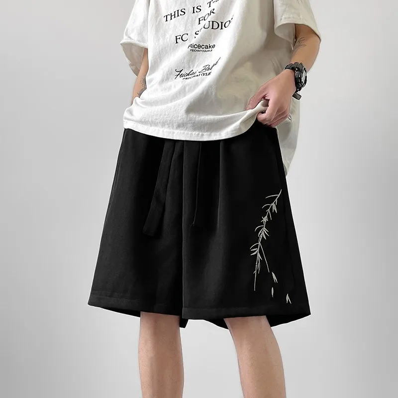 التطريز عارضة السراويل الرجال السراويل الرياضية الصيف الأساسية بسيطة فضفاضة الهيب هوب الشارع الشهير النمط الصيني الترفيه السراويل أبيض / أسود