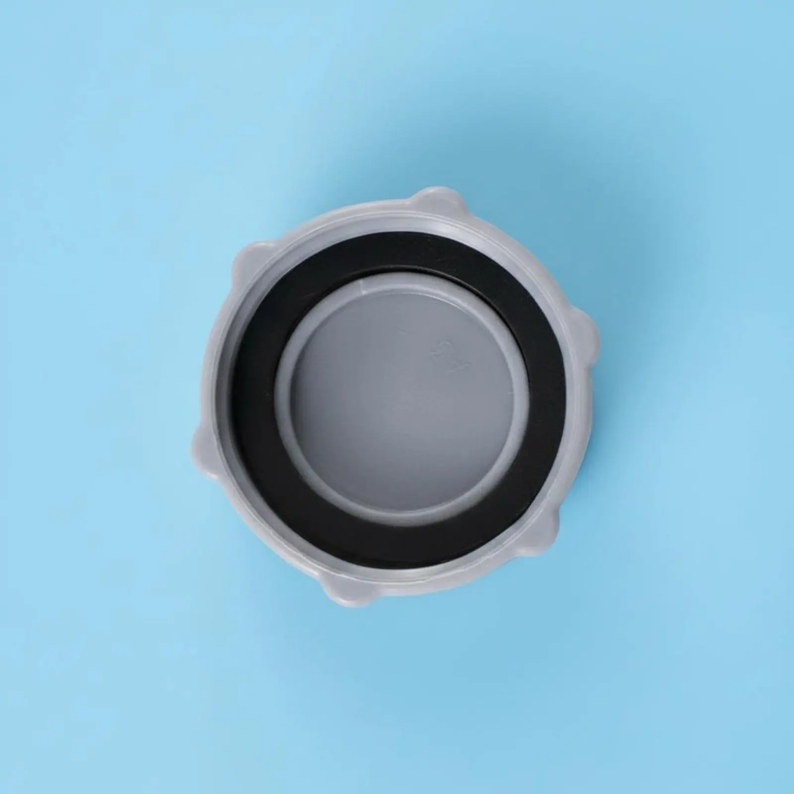

Outdoor Ground Pool Drain Cap Sturdy Plastic Pool Drain Valve Cover Leak-Proof Heavy Duty
