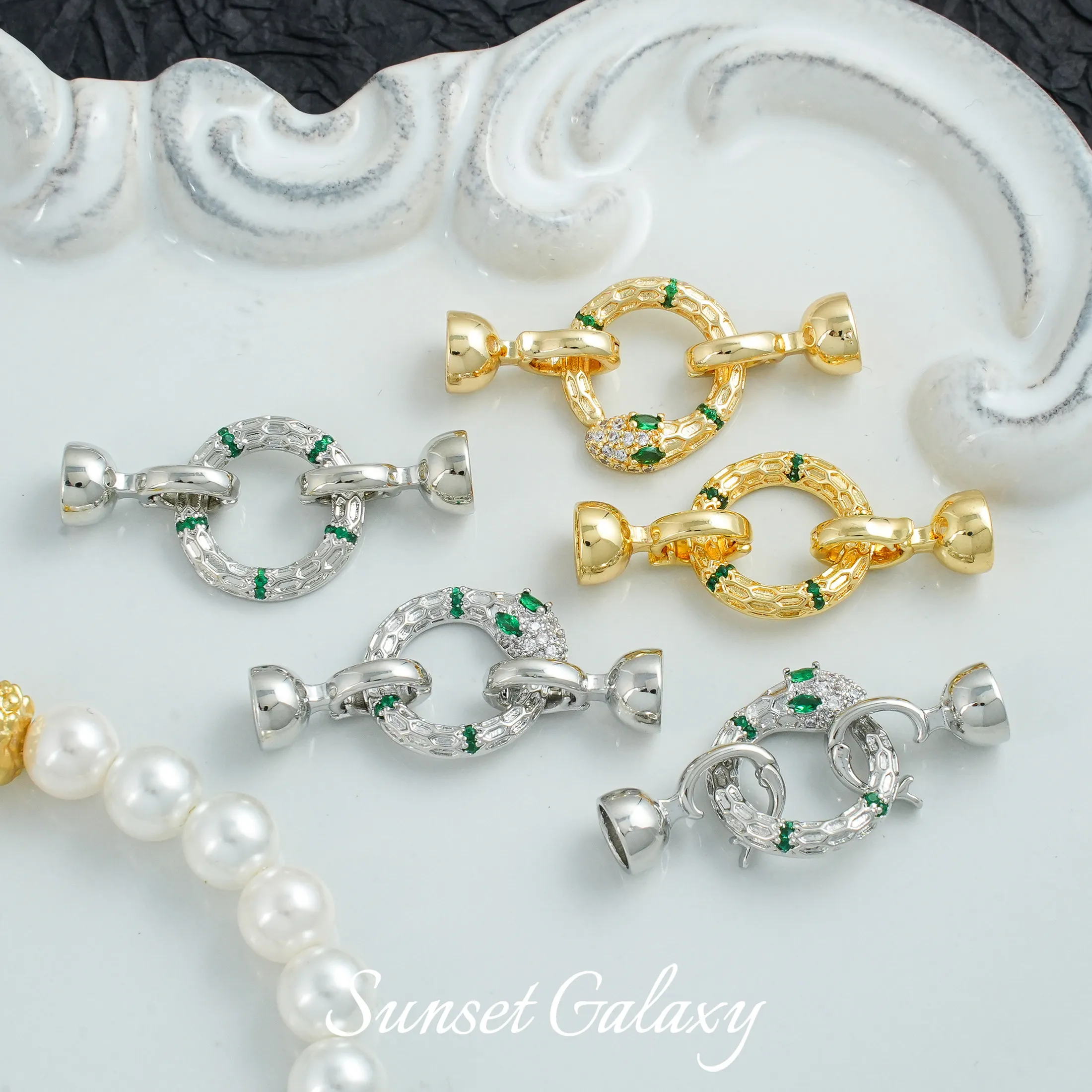 New Year's Snake Emerald Pearl Finish Connection Buckle Handmade Beaded DIY Material Bracelet Necklace Jewelry Accessories